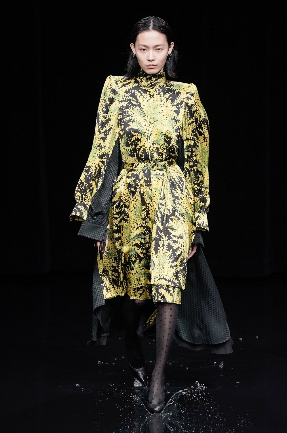 Balenciaga Fall Winter 2020 ảnh 11 Balenciaga Fall Winter 2020 anh 11