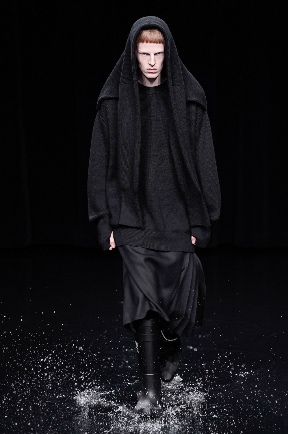 Balenciaga Fall Winter 2020 ảnh 5 Balenciaga Fall Winter 2020 anh 5