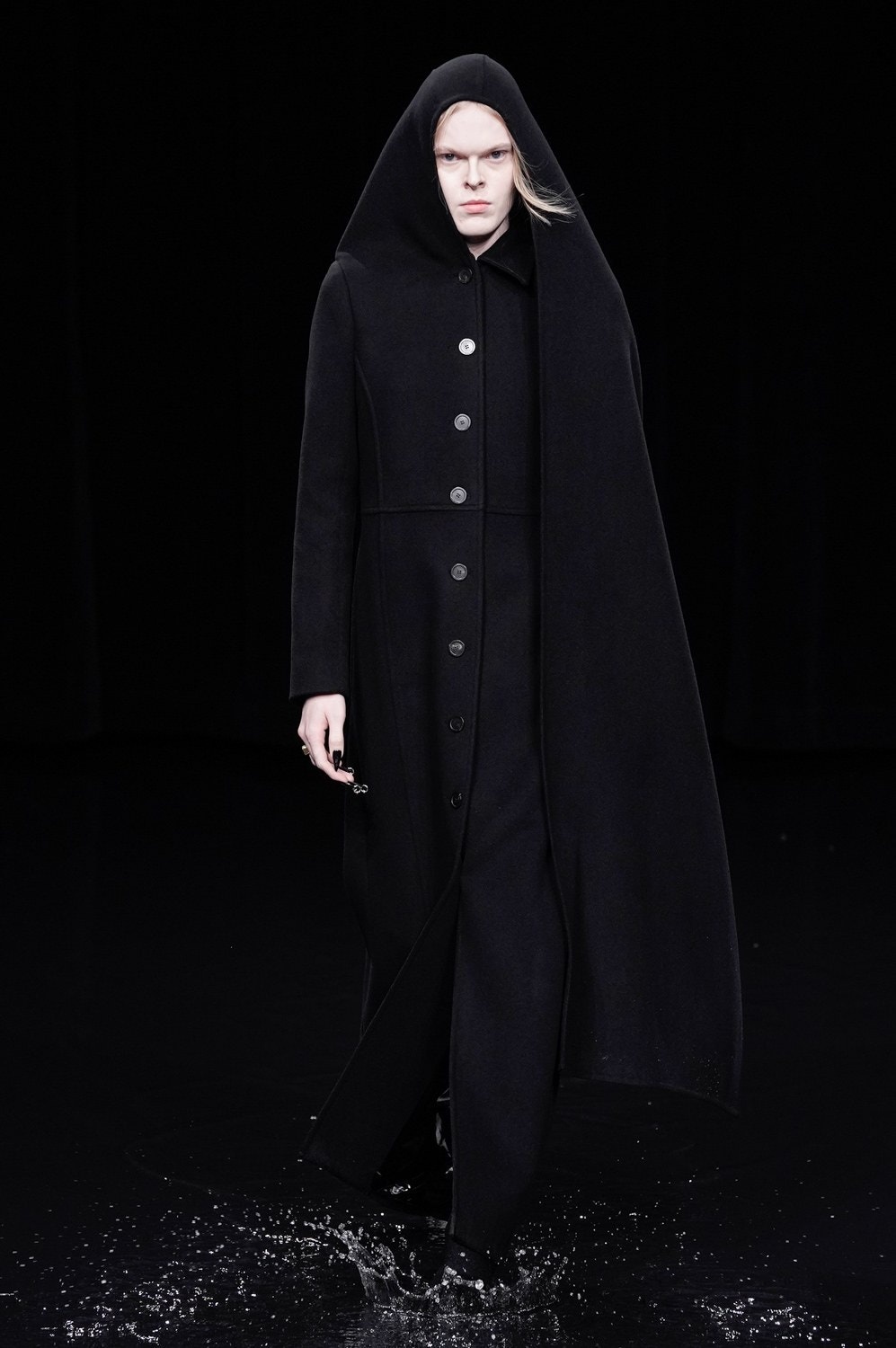 Balenciaga Fall Winter 2020 ảnh 7 Balenciaga Fall Winter 2020 anh 7