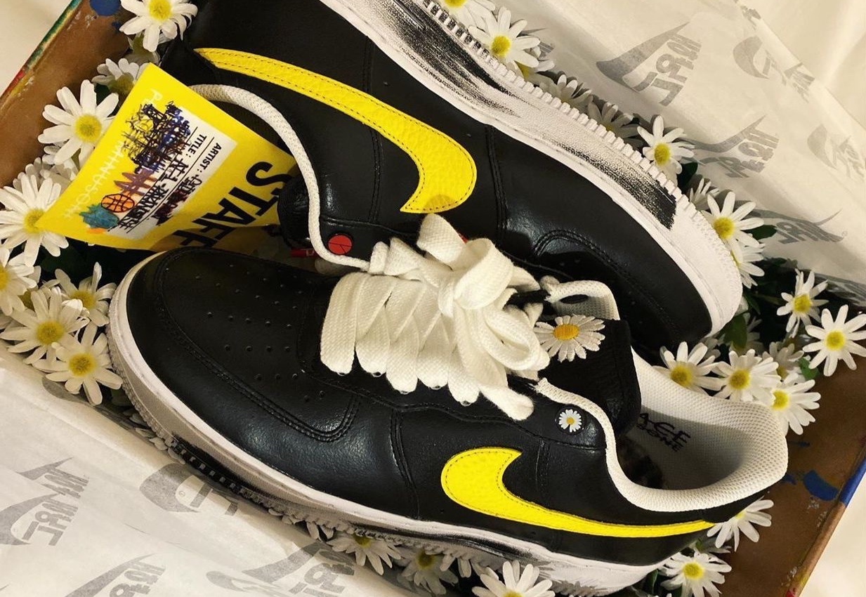 Giay hoa cuc khong ban cua G-Dragon bat ngo duoc rao gia 21.000 USD hinh anh