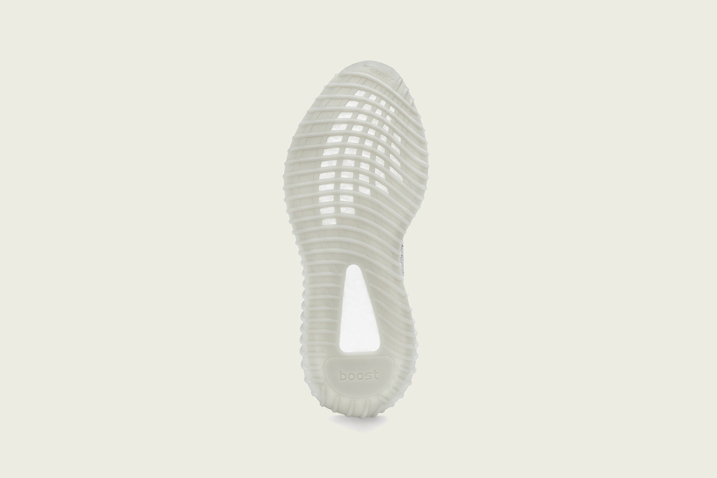Yeezy liên tục ra các mẫu giày mới ảnh 20 Yeezy lien tuc ra cac mau giay moi anh 20