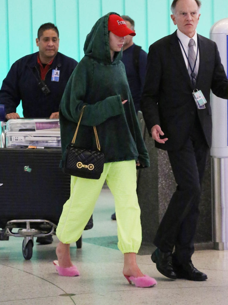 su phat trien trong phong cach cua Dua Lipa anh 7