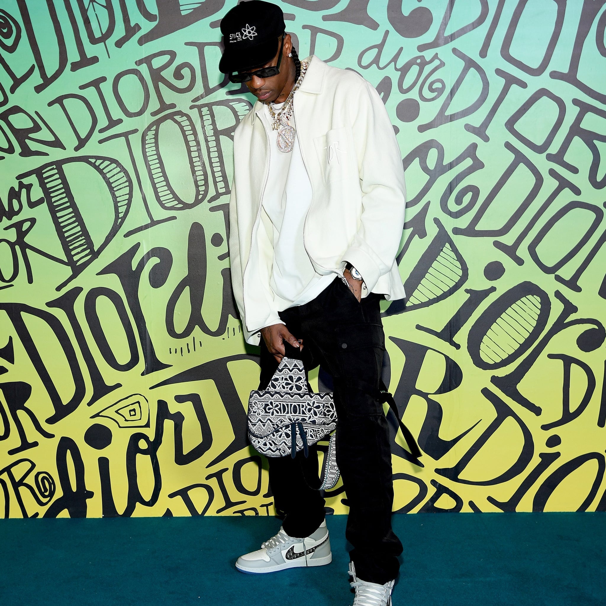 Dior Air Jordan 1 ảnh 4 Dior Air Jordan 1 anh 4