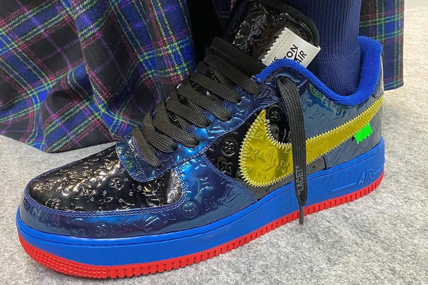 Louis Vuitton x Nike Air Force 1 ảnh 3 Louis Vuitton x Nike Air Force 1 anh 3