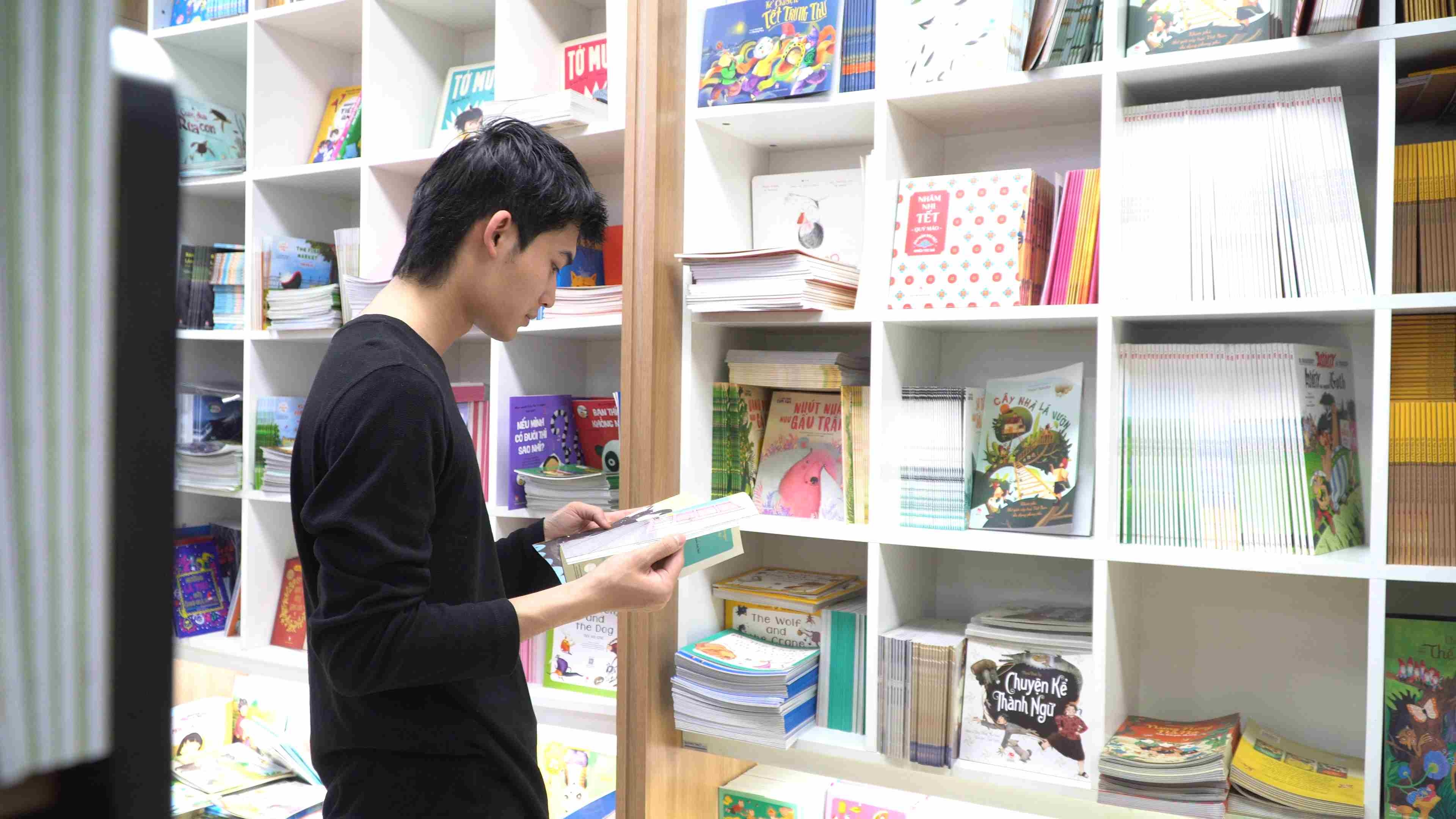 Bao chi chung tay lan toa sach hay hinh anh