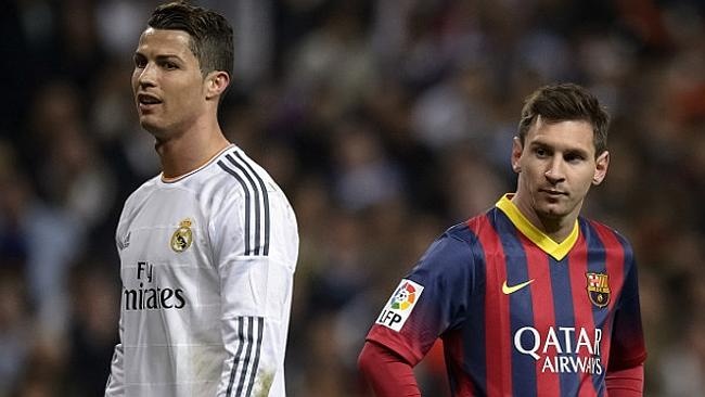 Ronaldo tin Qua bong vang kho thoat khoi Messi hinh anh