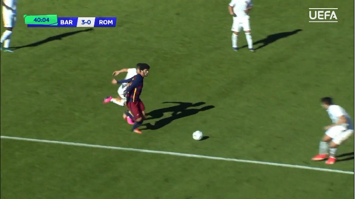 Sao tre Barca solo ghi ban nhu Messi hinh anh