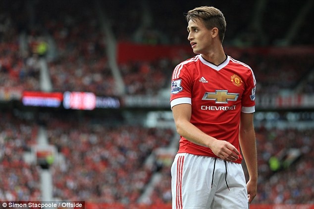 Adnan Januzaj dang bi co lap vi ao tuong ban than hinh anh