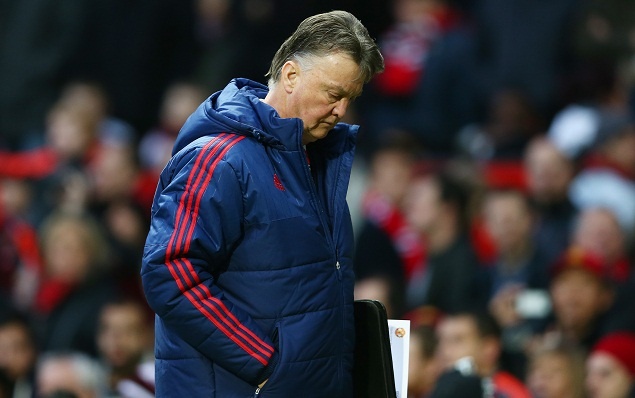 Van Gaal ve Ha Lan, Giggs chi dao buoi tap cua MU hinh anh