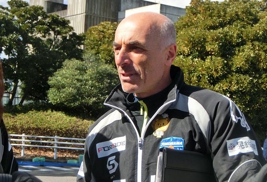 Doi cua Tuan Anh du dinh sa thai HLV vi thanh tich kem coi hinh anh