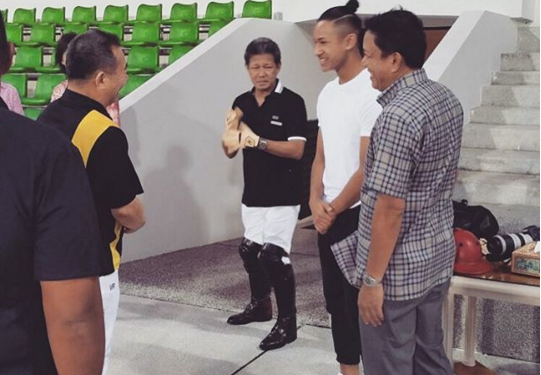 cháu của quốc vương Brunei gia nhập Leicester ảnh 1 chau cua quoc vuong Brunei gia nhap Leicester anh 1