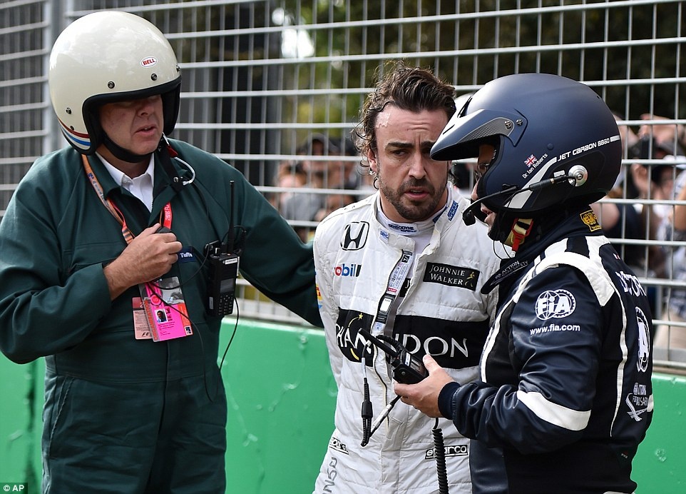 Alonso thoát chết ảnh 8 Alonso thoat chet anh 8