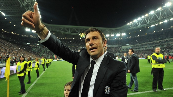 Conte den Chelsea, fan MU va Arsenal bat binh voi doi bong hinh anh