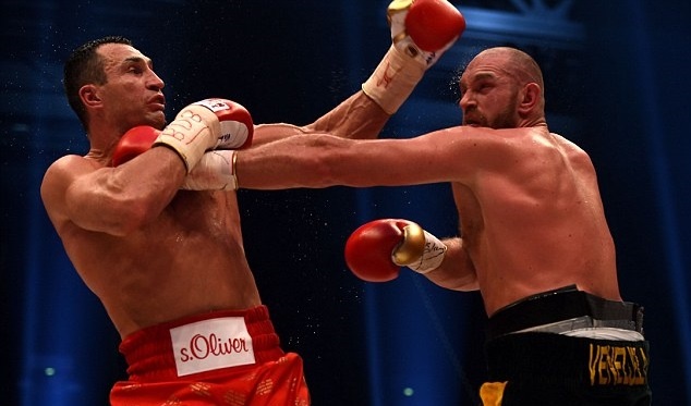 Ngay Tyson Fury va Klitschko tai dau chinh thuc duoc cong bo hinh anh