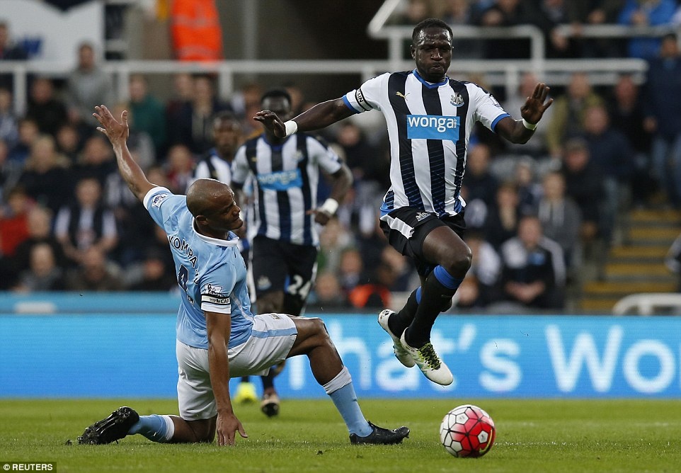 Newcastle vs Man City anh 12