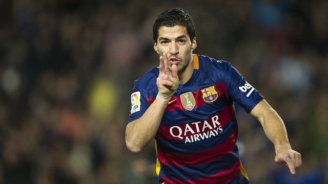 Suarez lai ghi 4 ban trong ngay Barcelona thang 6-0 hinh anh