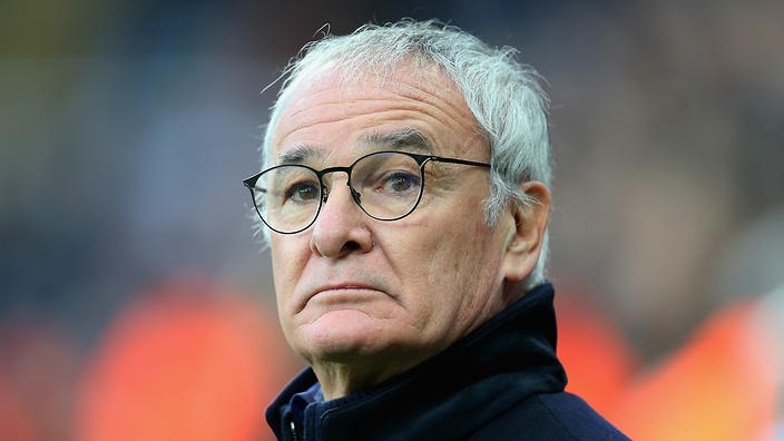 Ranieri co the lo thoi khac dang quang vi nguoi me 96 tuoi hinh anh