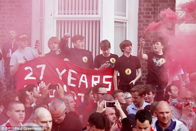 trận Liverpool vs Villareal ảnh 11 tran Liverpool vs Villareal anh 11