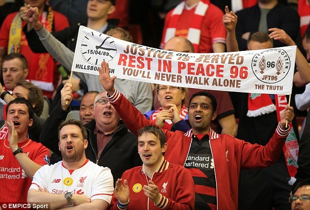 trận Liverpool vs Villareal ảnh 14 tran Liverpool vs Villareal anh 14