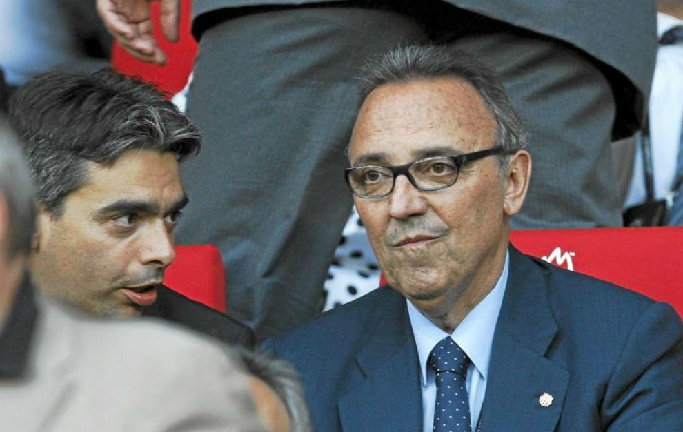 real chi tiền cho granada ảnh 1 real chi tien cho granada anh 1