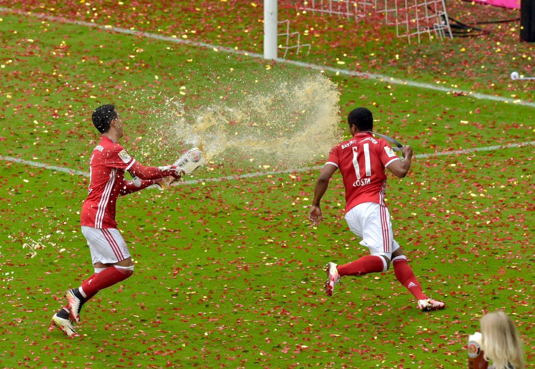 bayern ăn mừng ảnh 3 bayern an mung anh 3