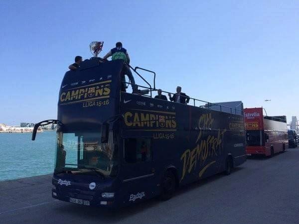 Barcelona dieu hanh anh 4