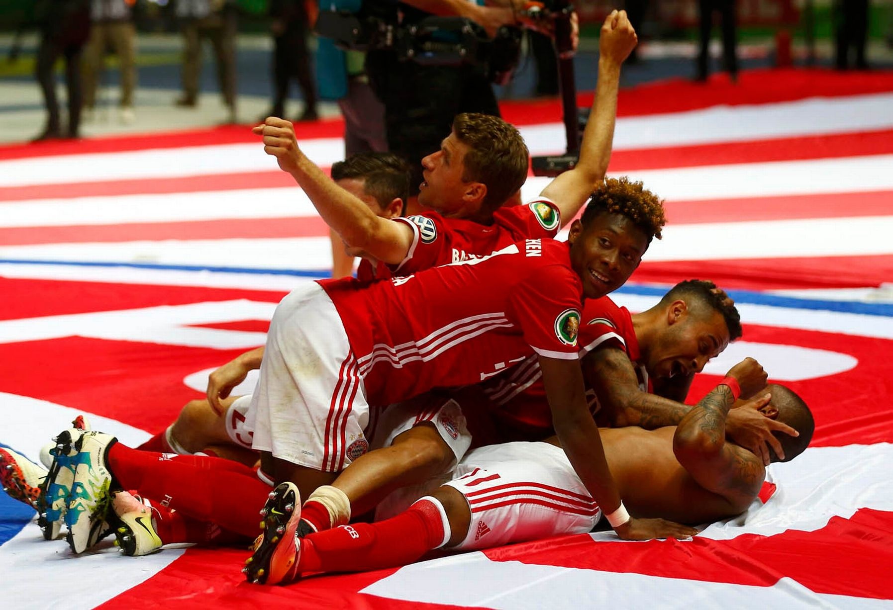 Bayern vô địch cúp quốc gia ảnh 9 Bayern vo dich cup quoc gia anh 9