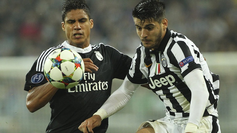 Mourinho va cau thu tre anh 2