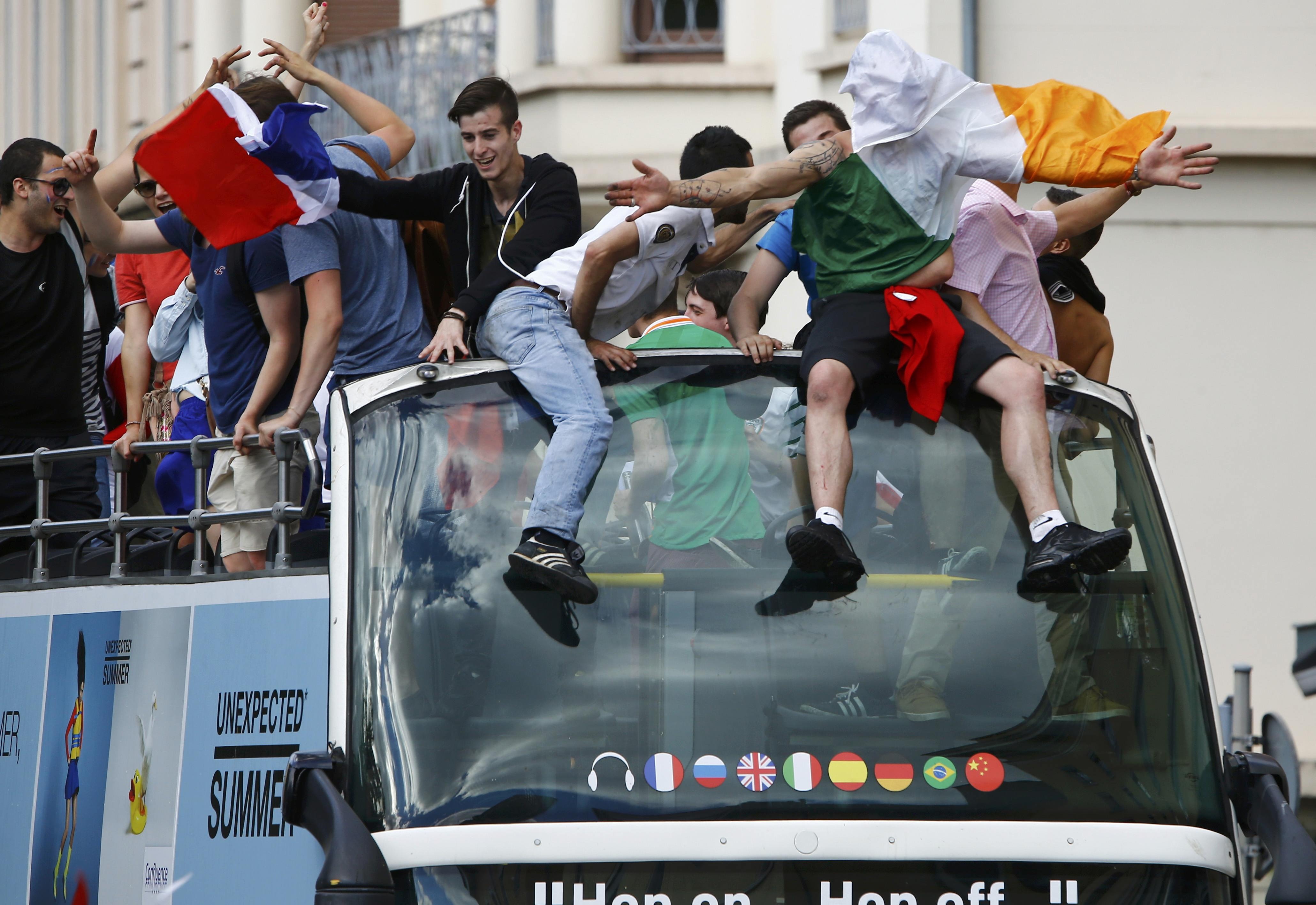 tran Phap vs CH Ireland anh 7