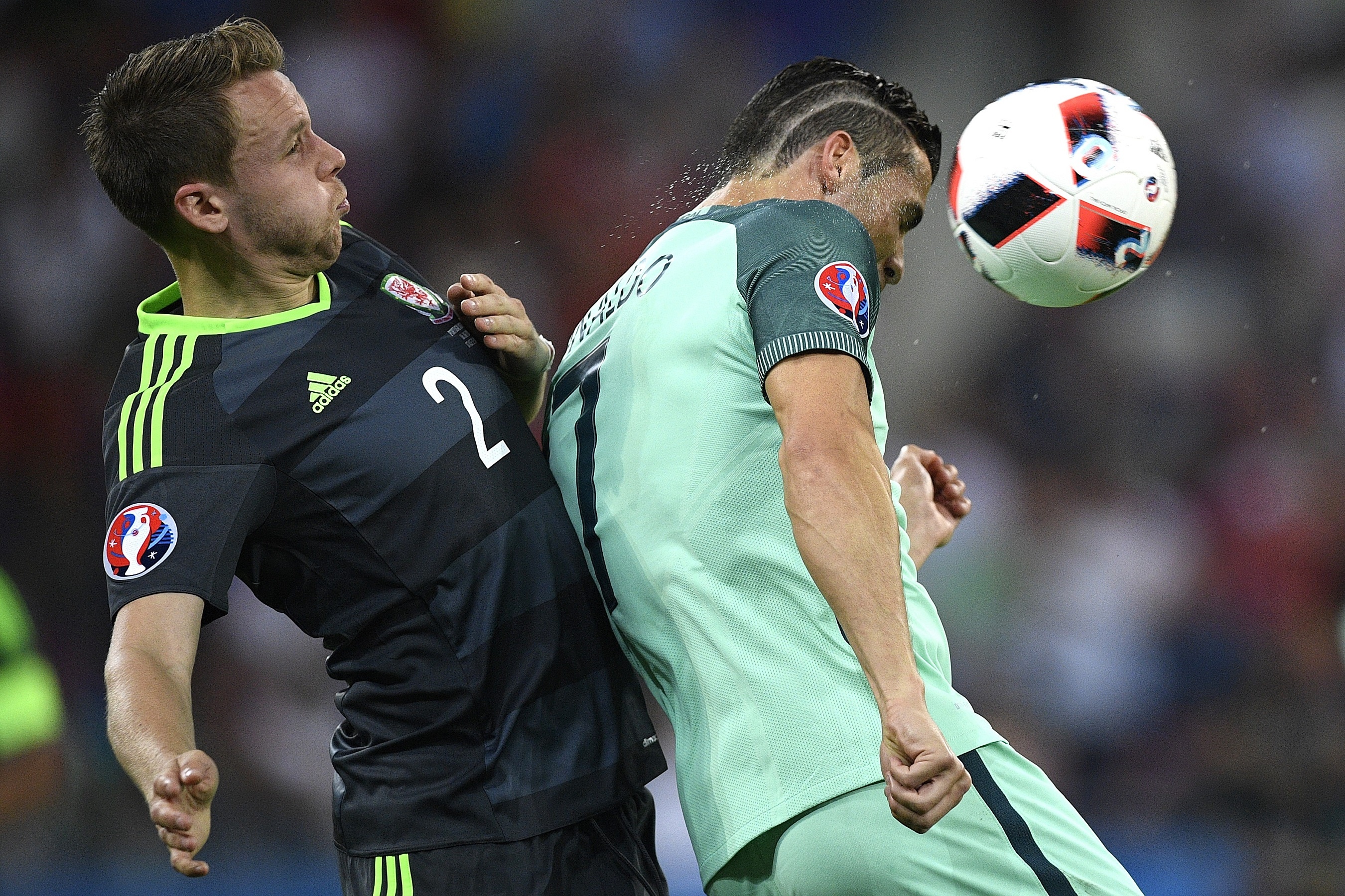 Ronaldo ảnh 2 Ronaldo anh 2