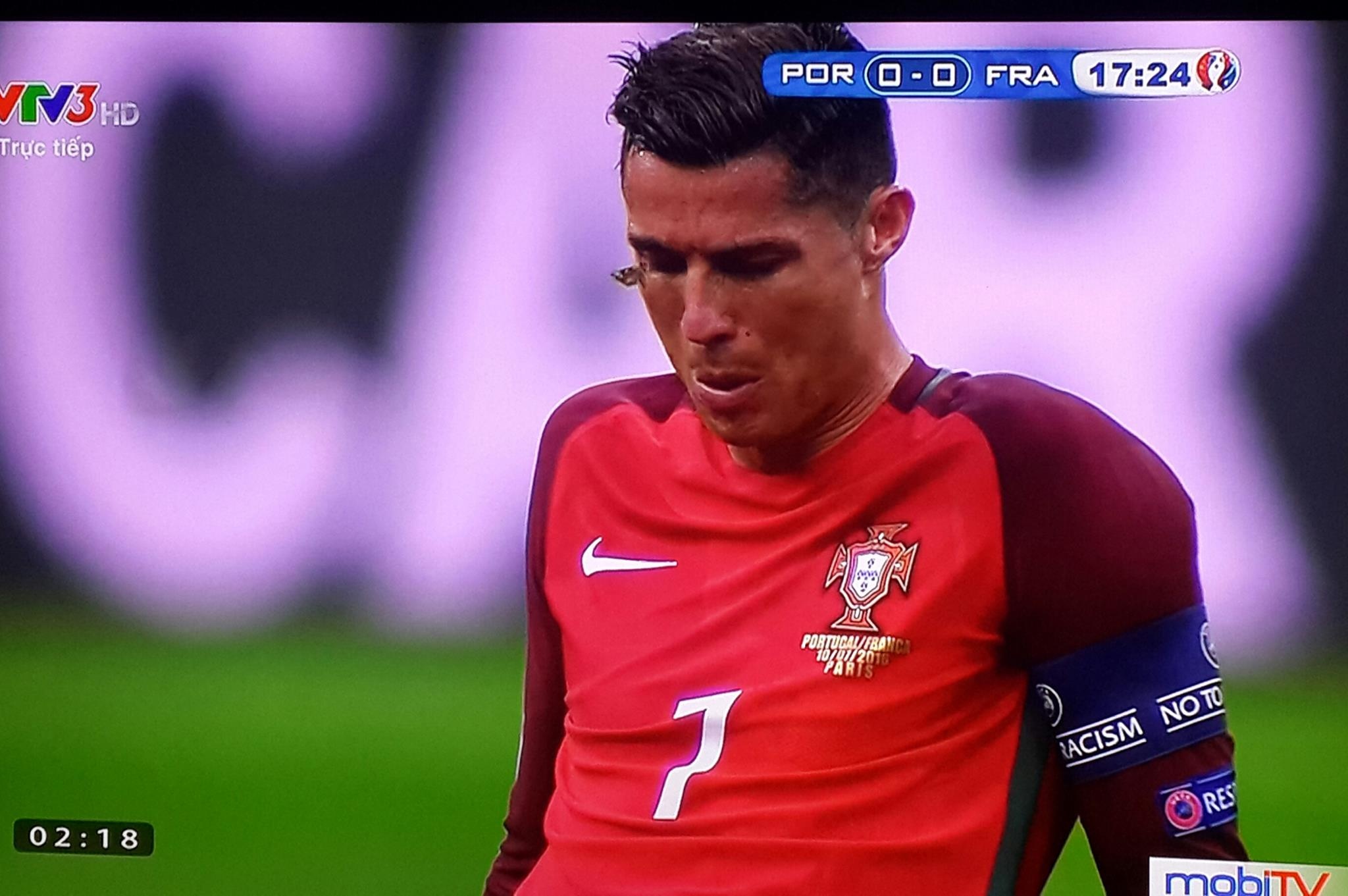Ronaldo khóc ảnh 8 Ronaldo khoc anh 8