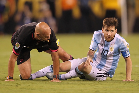 Trong tai chung ket Copa America khen Messi co hoc hinh anh