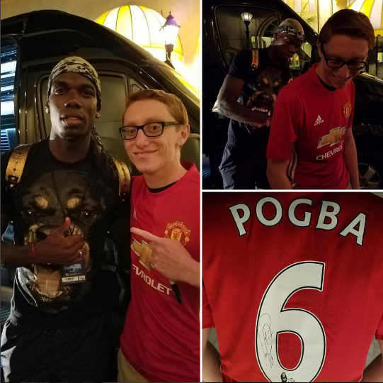 Pogba ký tên lên áo MU ảnh 1 Pogba ky ten len ao MU anh 1