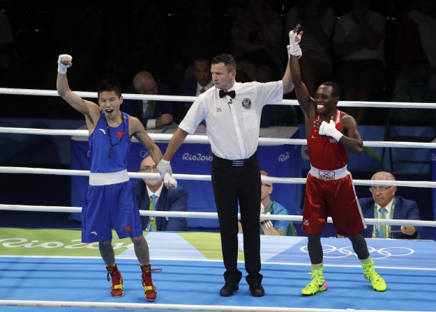 võ sĩ Trung Quốc ăn mừng quá sớm ảnh 5 vo si Trung Quoc an mung qua som anh 5