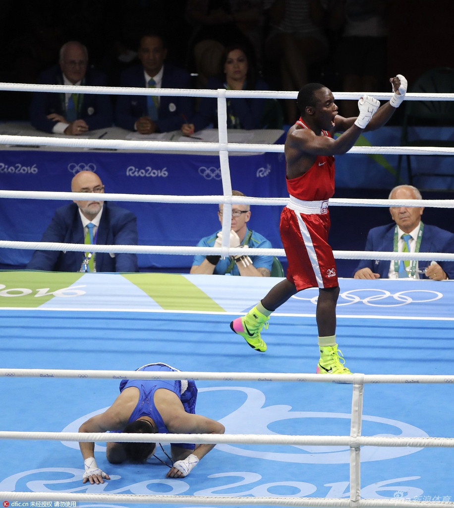 võ sĩ Trung Quốc ăn mừng quá sớm ảnh 6 vo si Trung Quoc an mung qua som anh 6