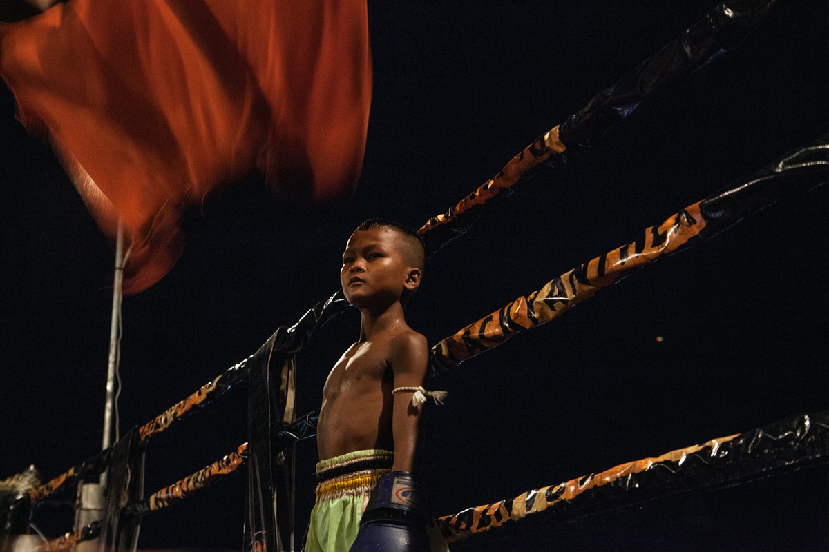 tre em dam boc o Campuchia anh 1