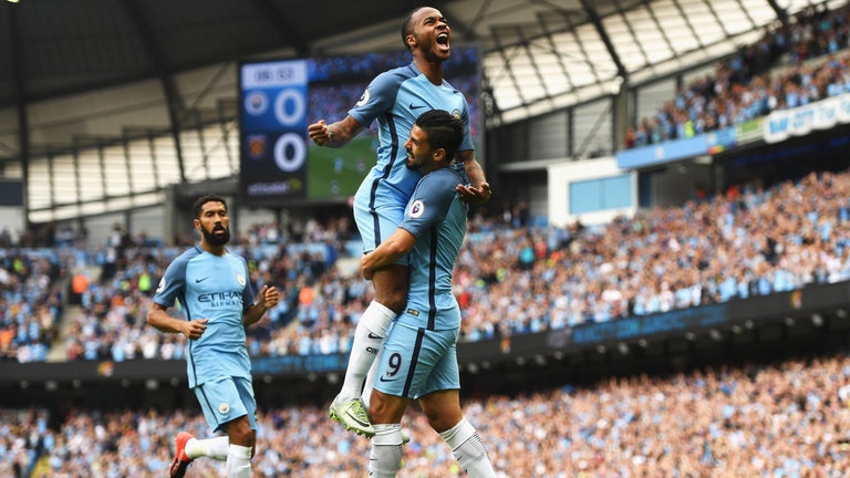 Sterling ca ngoi Pep Guardiola anh 1