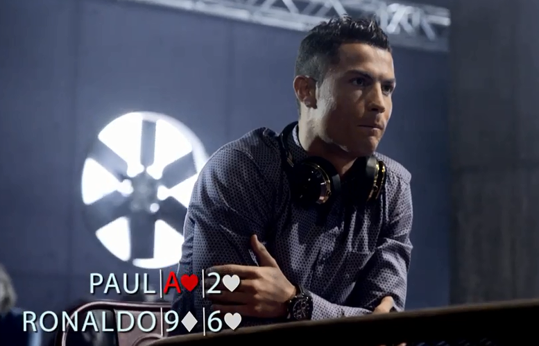 Ronaldo ha guc sao truyen hinh tren ban danh bac hinh anh