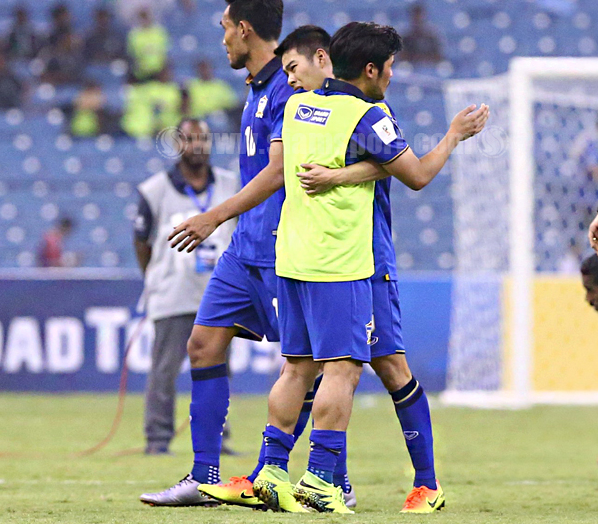 nhac truong Thai Lan khoc anh 6