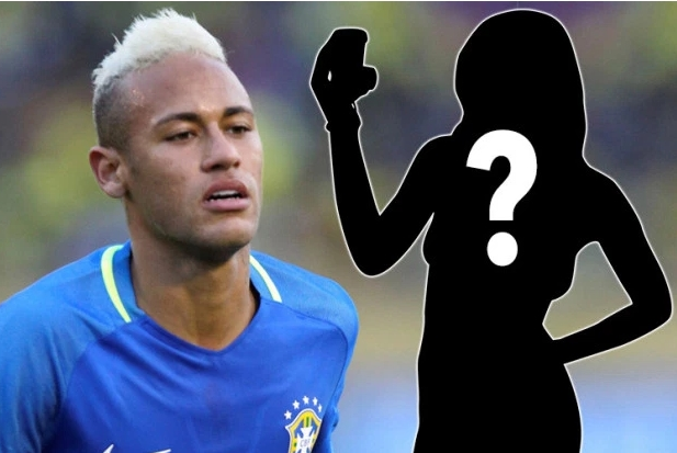 Gia mao Neymar lua fan nu gui anh khoa than roi tong tien hinh anh