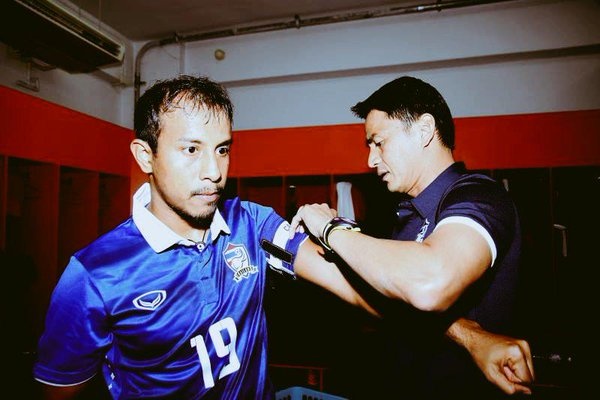 Kiatisak có người thay Yooyen ảnh 1 Kiatisak co nguoi thay Yooyen anh 1