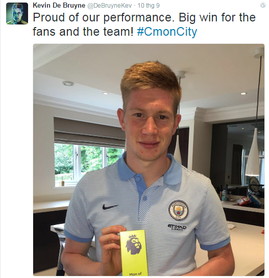 Ronaldo khoe chuot bap tay anh 11