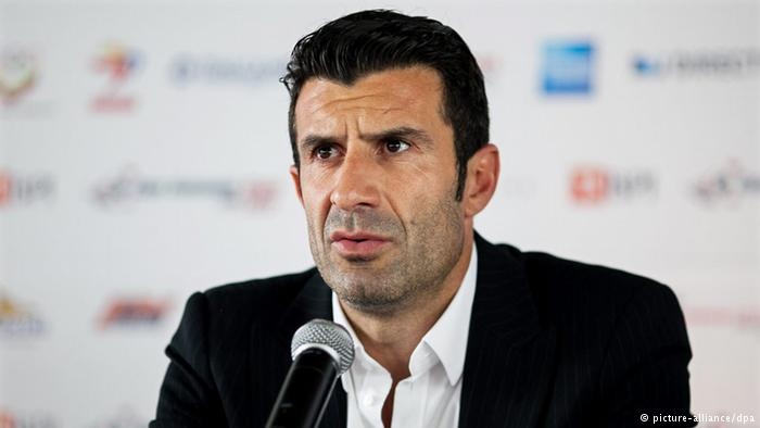 Figo: ‘Ronaldo xep thu hai trong lich su Bo Dao Nha' hinh anh