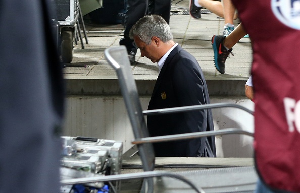 mourinho gian du dang so anh 6