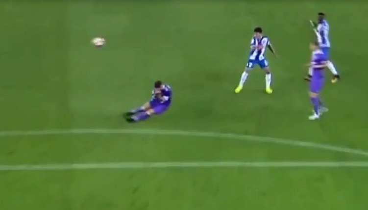 Ramos ranh manh dong kich lua trong tai hinh anh