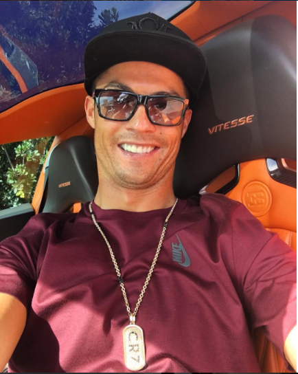 Ronaldo khoe con gãy răng ảnh 5 Ronaldo khoe con gay rang anh 5