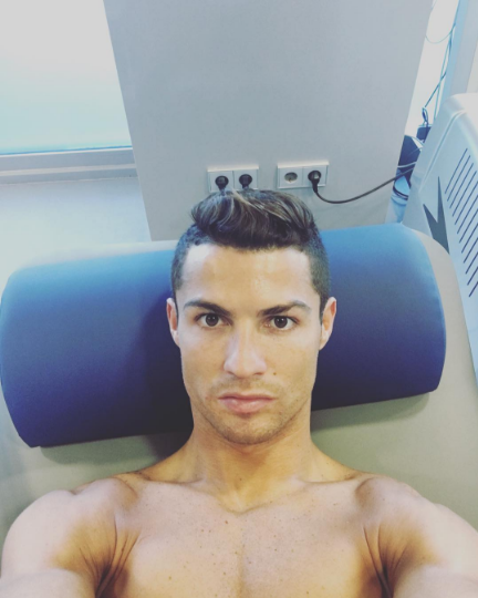 Ronaldo khoe con gãy răng ảnh 6 Ronaldo khoe con gay rang anh 6