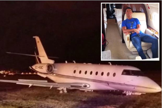 Chuyen co cua Ronaldo gap tai nan hinh anh