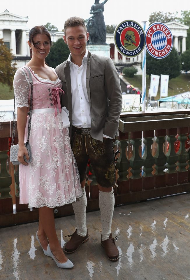 Usain Bolt tham dự lễ hội bia ảnh 9 Usain Bolt tham du le hoi bia anh 9