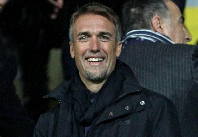 Batistuta lap hat-trick o tuoi 47 hinh anh